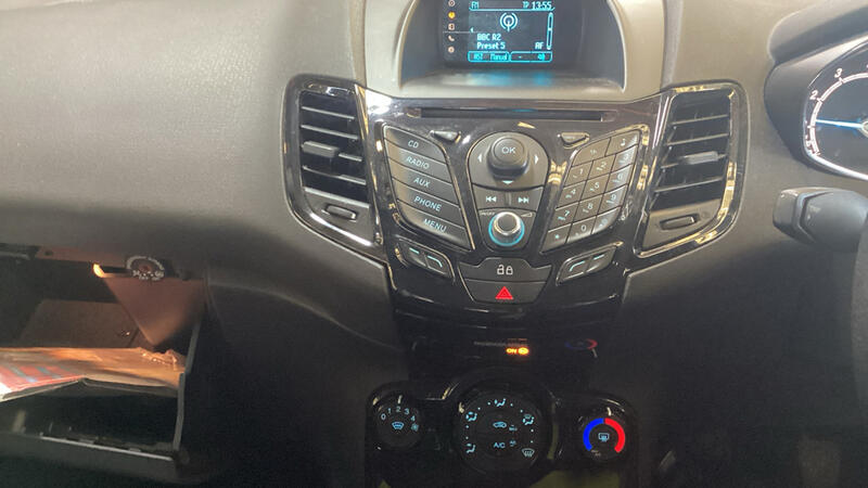 FORD FIESTA